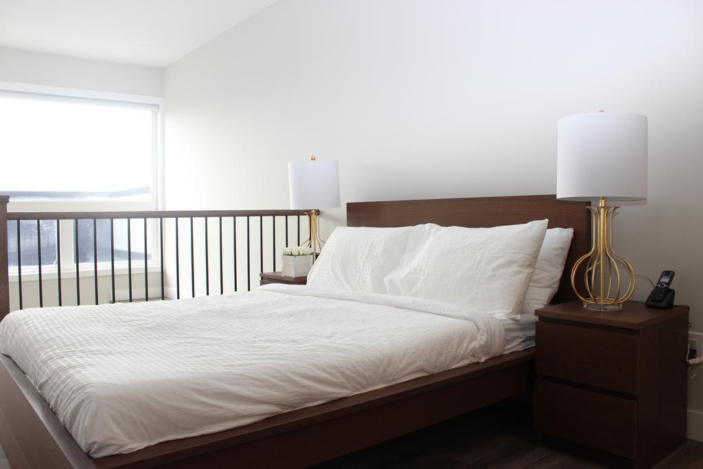 Atlas Suites- Furnished Apartments-College Street, Toronto Esterno foto