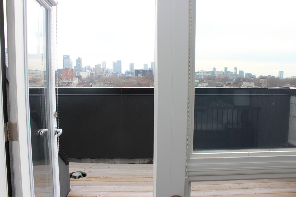 Atlas Suites- Furnished Apartments-College Street, Toronto Esterno foto