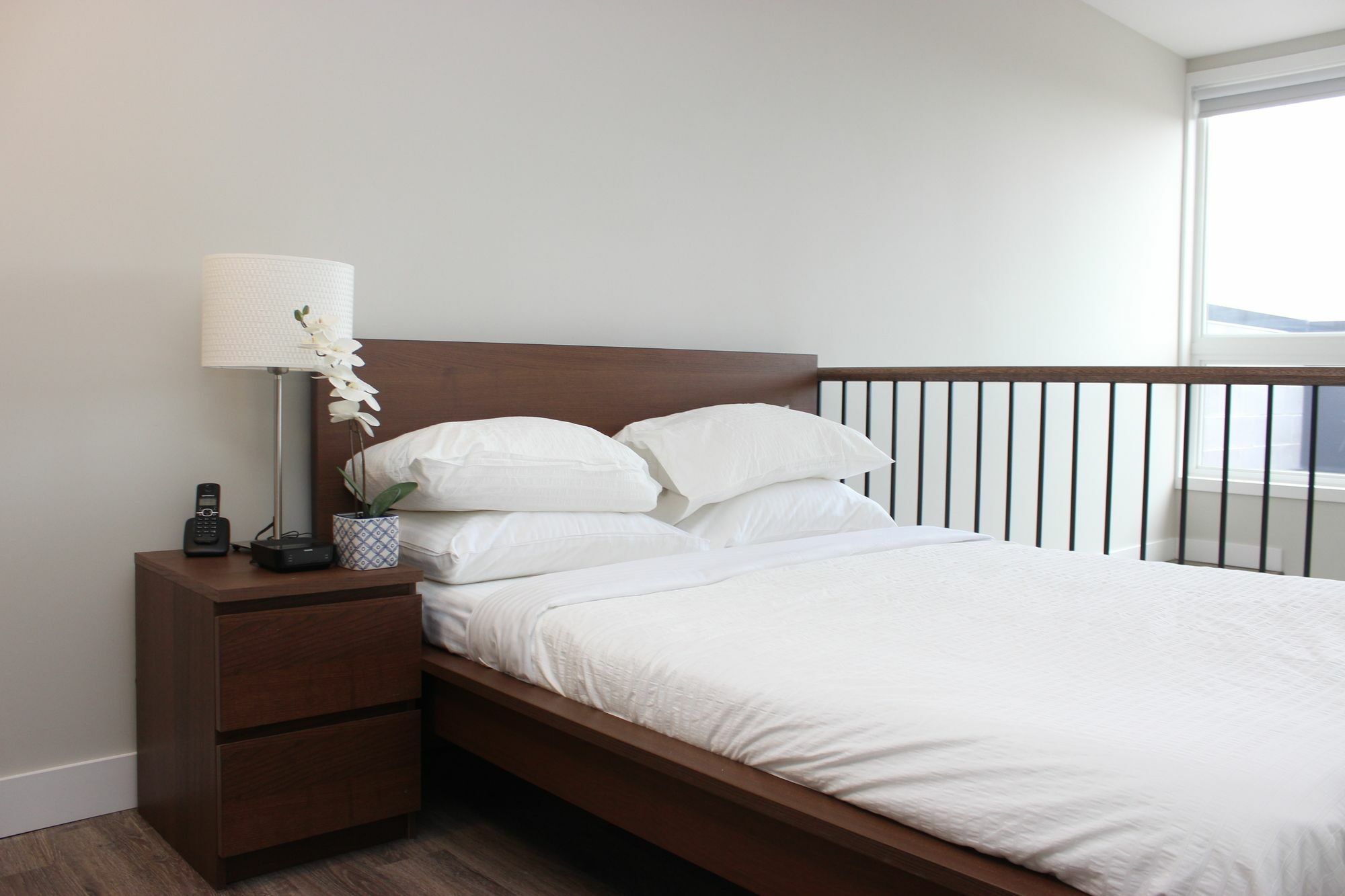 Atlas Suites- Furnished Apartments-College Street, Toronto Esterno foto